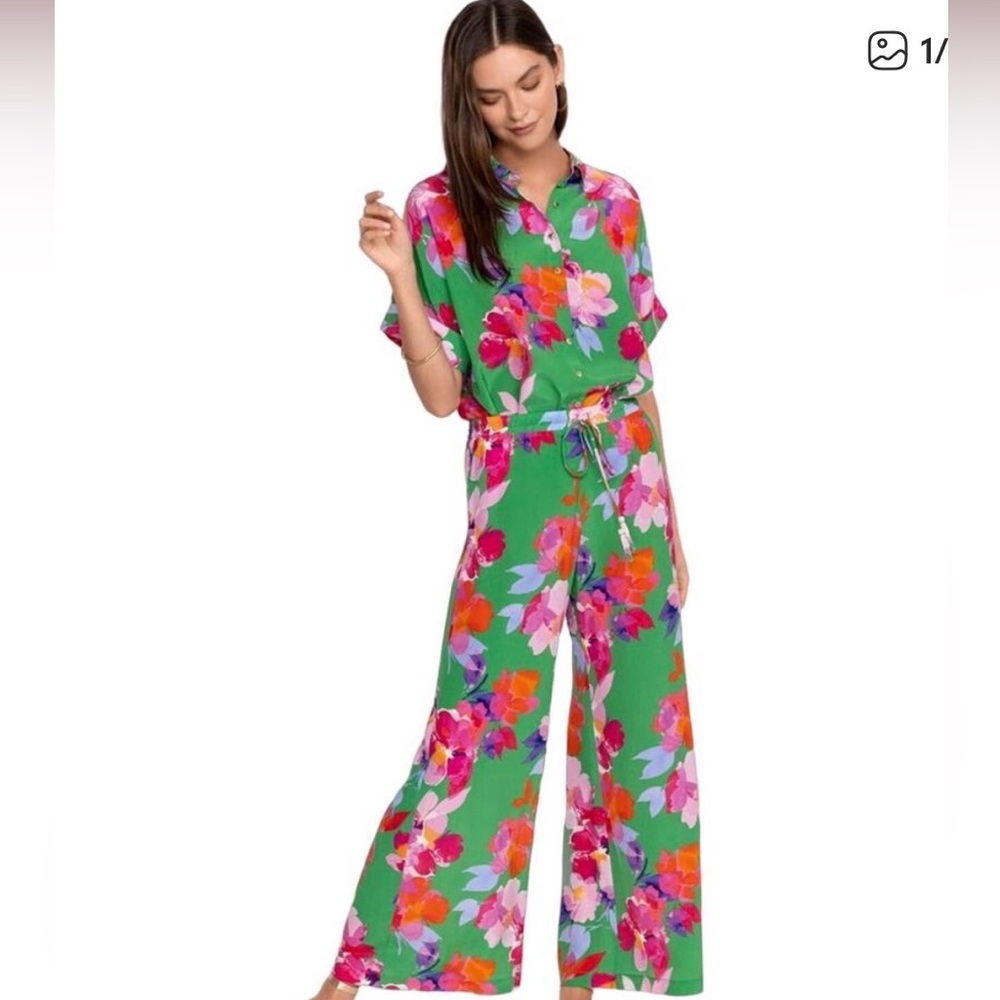 Johnny Was Green Floral Set